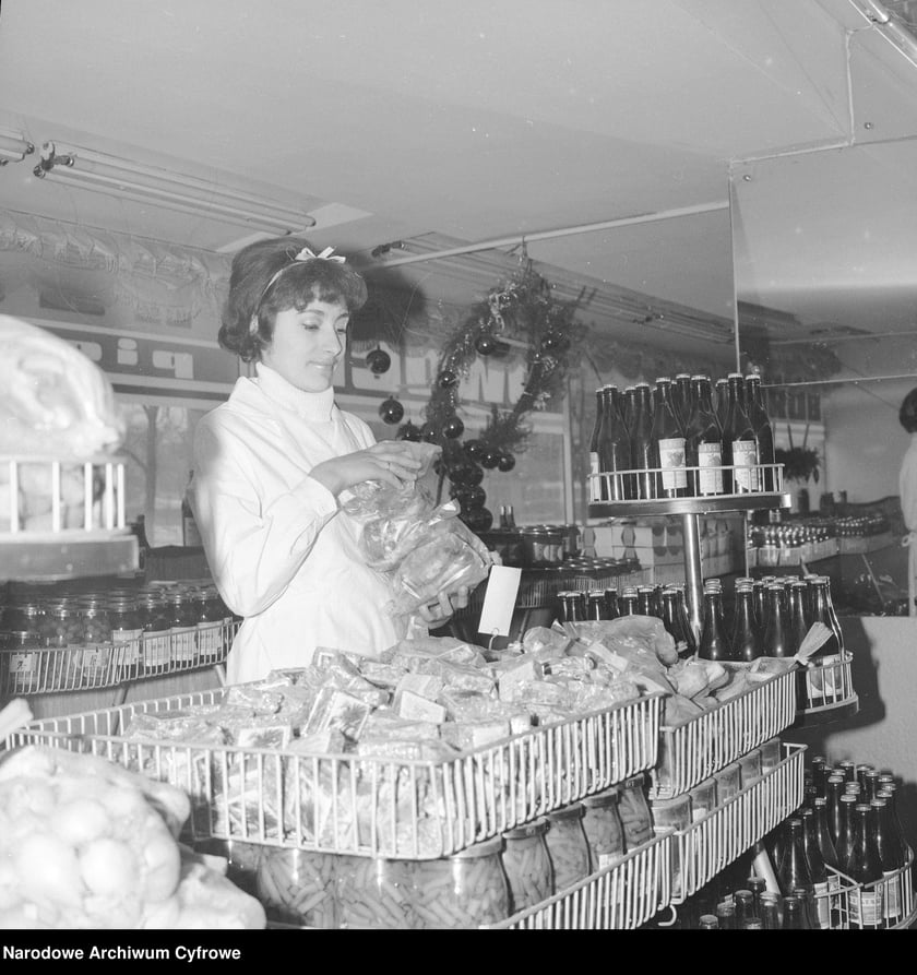 Zakupy w czasach PRL. Rok 1970