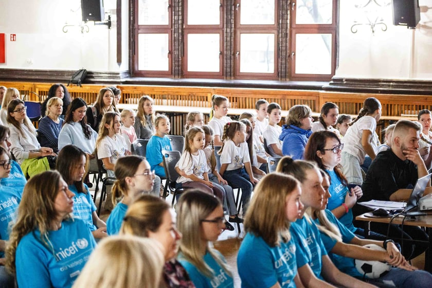 Przedstawienie z okazji Dnia Życzliwości w Centrum Kreatywności „Talent”