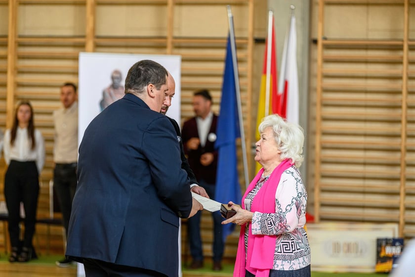 Uroczystość 50-lecia XIII LO we Wrocławiu