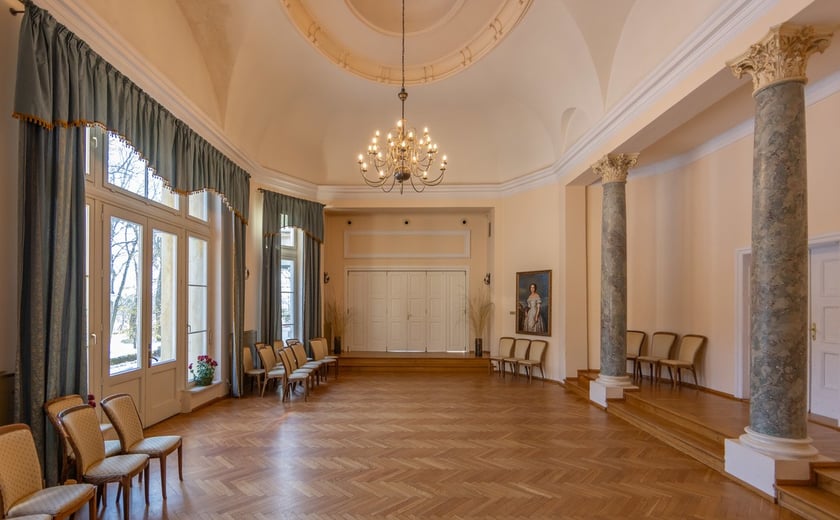 Pałac Korn&oacute;w w Pawłowicach - wnętrze