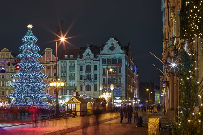 Na zdjęciu wrocławski rynek podczas świąt