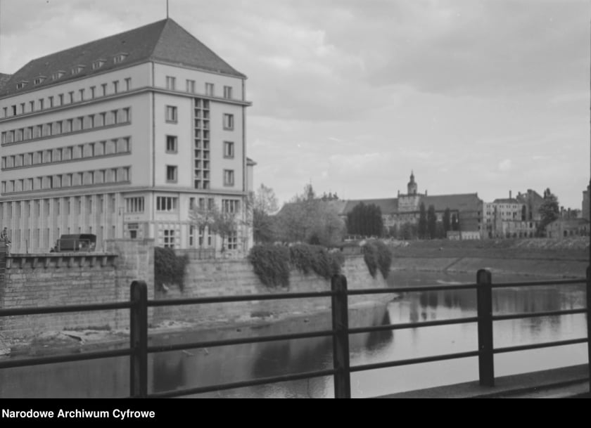 Wrocław tuż po II wojnie światowej. Rok 1950