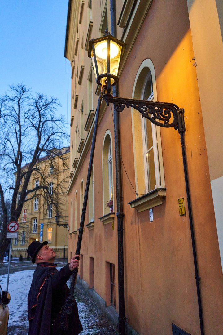 Latarnik na Ostrowie Tumskim.