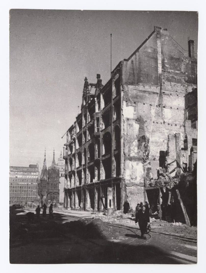 Rynek 29, 1946