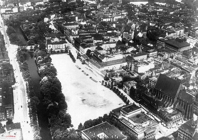 1929, plac Wolności i okolica w 1929 roku.