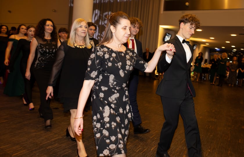 Studniówka maturzystów z  XVII LO we Wrocławiu