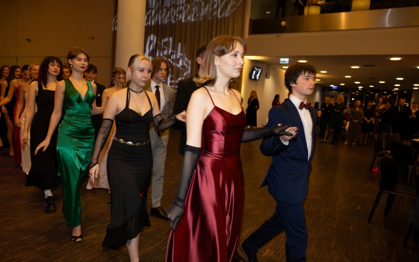 Studniówka maturzystów z  XVII LO we Wrocławiu