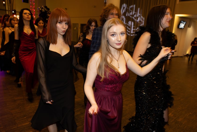 Studniówka maturzystów z  XVII LO we Wrocławiu