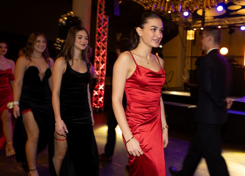 Studniówka maturzystów z  XVII LO we Wrocławiu