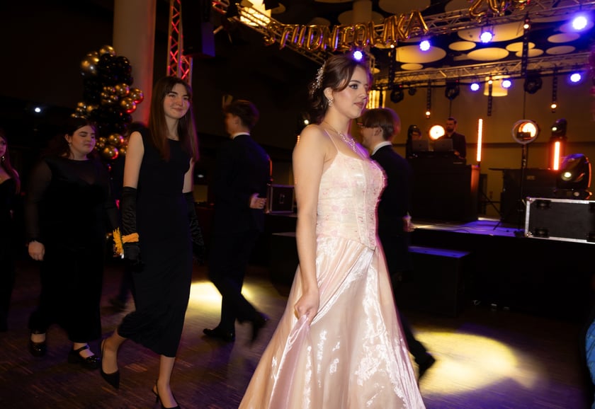 Studniówka maturzystów z  XVII LO we Wrocławiu