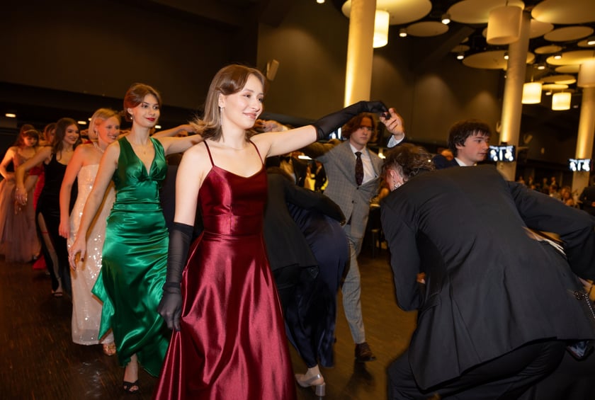 Studniówka maturzystów z  XVII LO we Wrocławiu