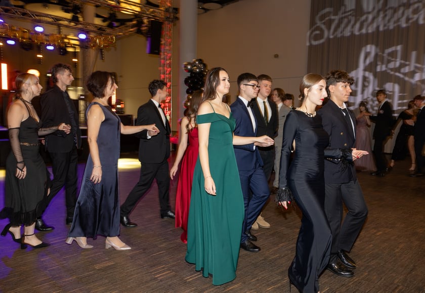 Studniówka maturzystów z  XVII LO we Wrocławiu