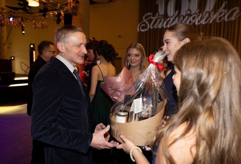 Studniówka maturzystów z  XVII LO we Wrocławiu