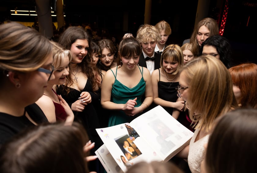 Studniówka maturzystów z  XVII LO we Wrocławiu