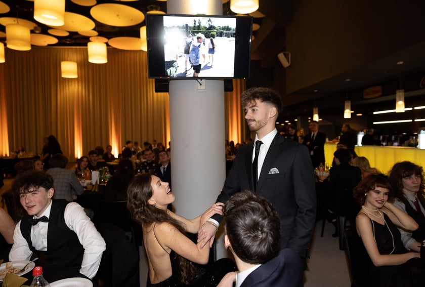 Studniówka maturzystów z  XVII LO we Wrocławiu