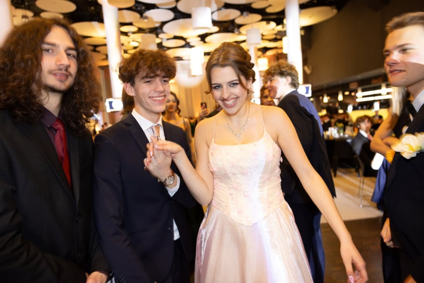 Studniówka maturzystów z  XVII LO we Wrocławiu