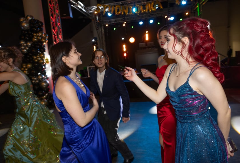 Studniówka maturzystów z  XVII LO we Wrocławiu