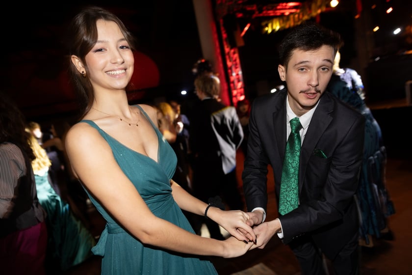 Studniówka maturzystów z  XVII LO we Wrocławiu