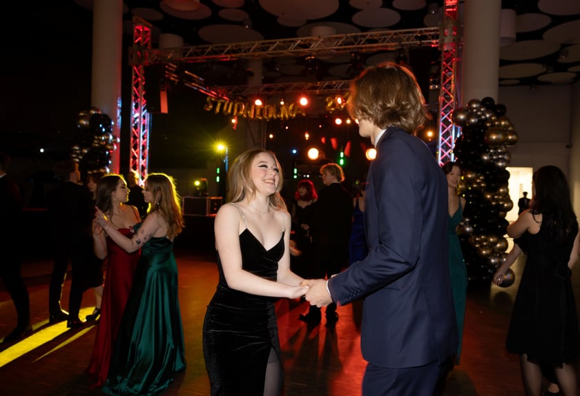 Studniówka maturzystów z  XVII LO we Wrocławiu