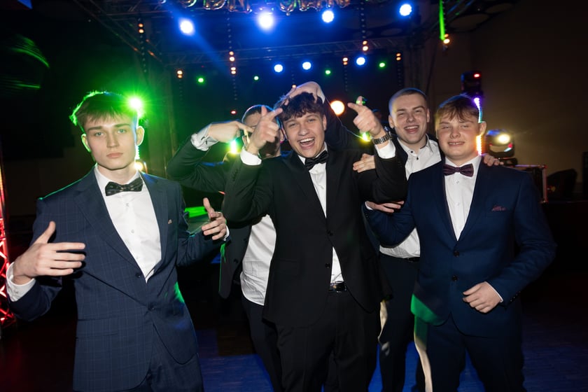 Studniówka maturzystów z  XVII LO we Wrocławiu