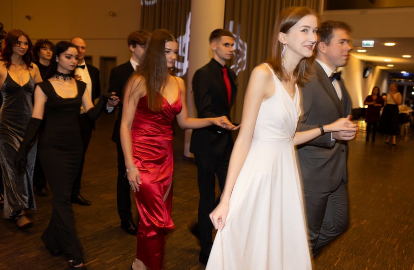 Studniówka maturzystów z  XVII LO we Wrocławiu