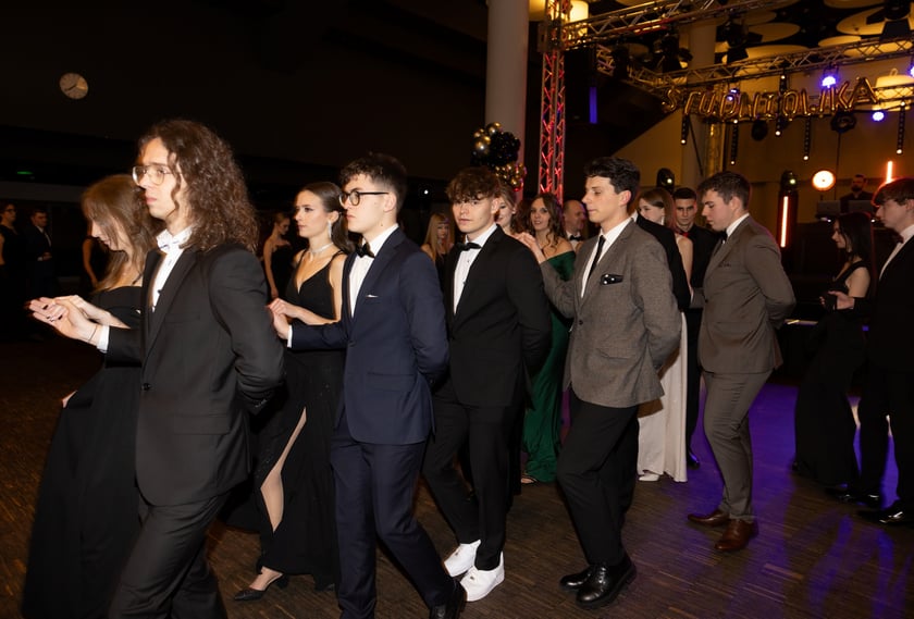 Studniówka maturzystów z  XVII LO we Wrocławiu