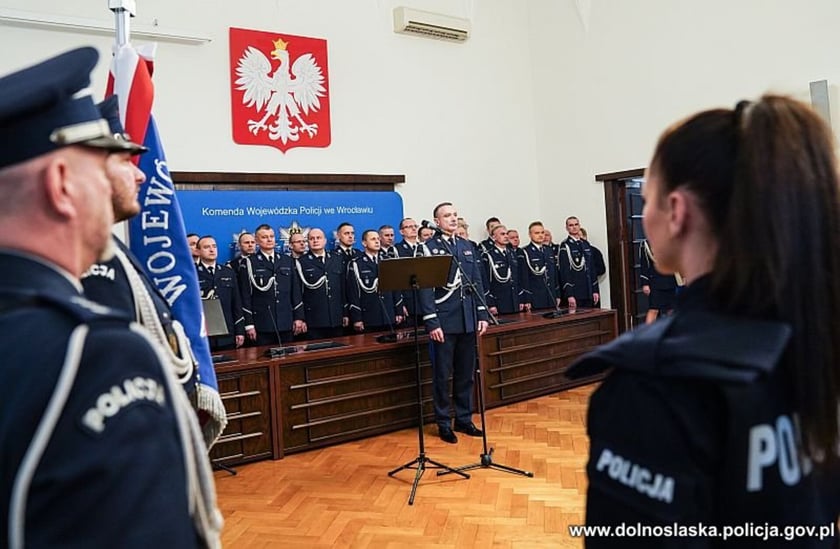 Ślubowanie nowych dolnośląskich policjantów we Wrocławiu