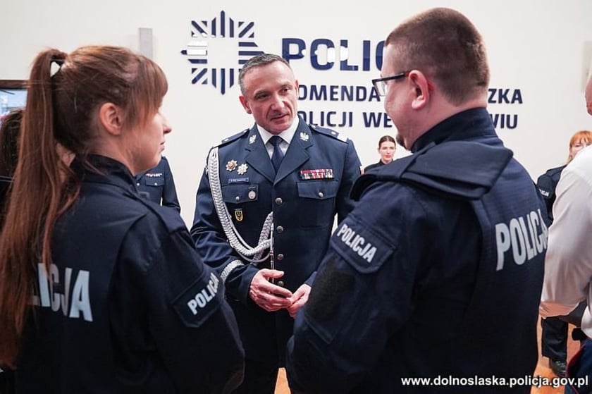 Ślubowanie nowych dolnośląskich policjantów we Wrocławiu