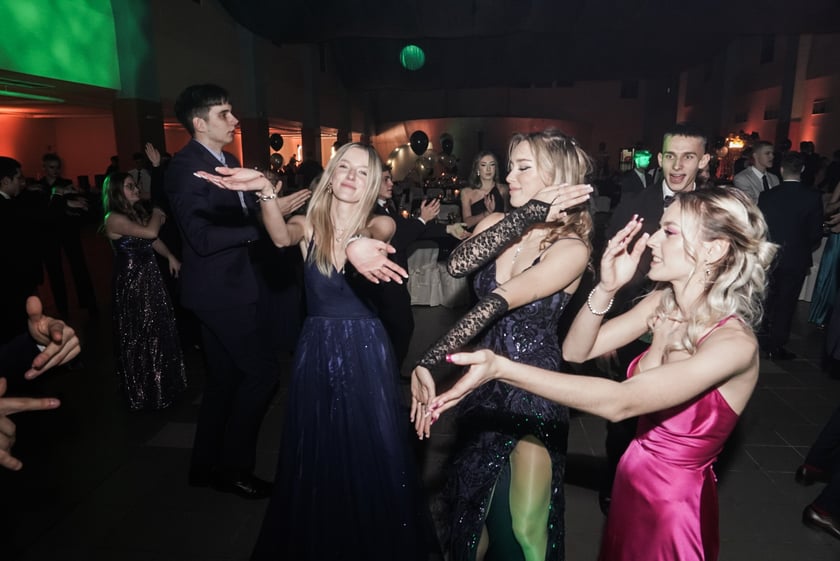 Studniówka II LO we Wrocławiu