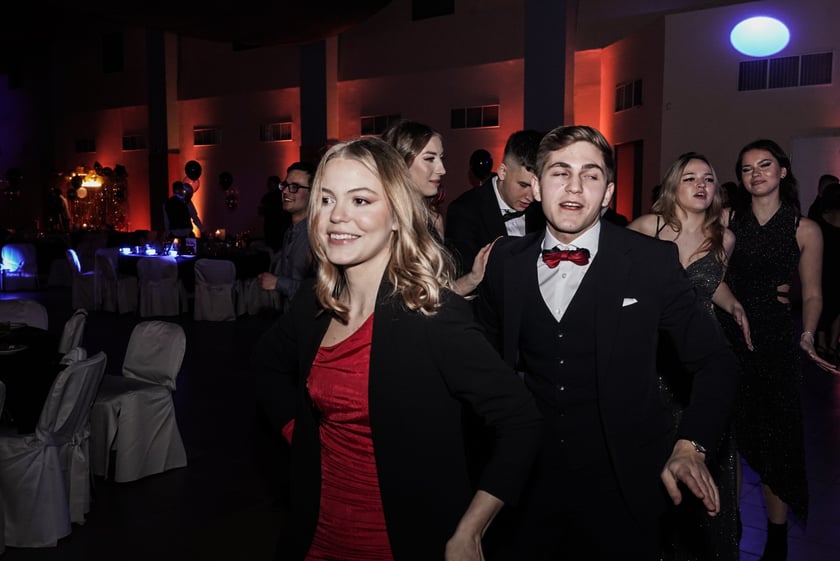 Studniówka II LO we Wrocławiu