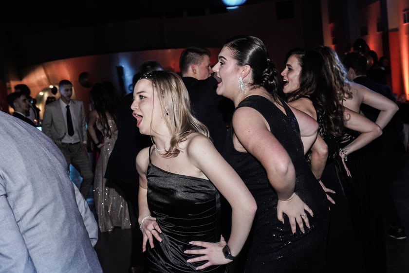 Studniówka II LO we Wrocławiu