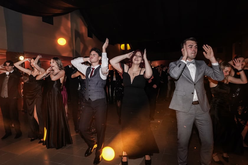 Studniówka II LO we Wrocławiu