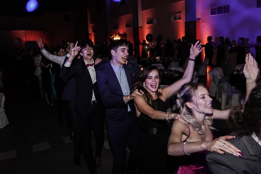 Studniówka II LO we Wrocławiu