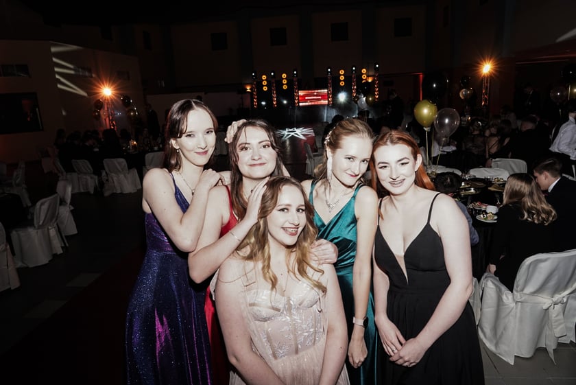 Studniówka II LO we Wrocławiu