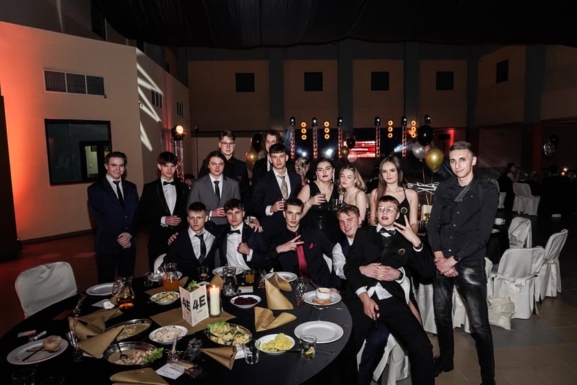 Studniówka II LO we Wrocławiu