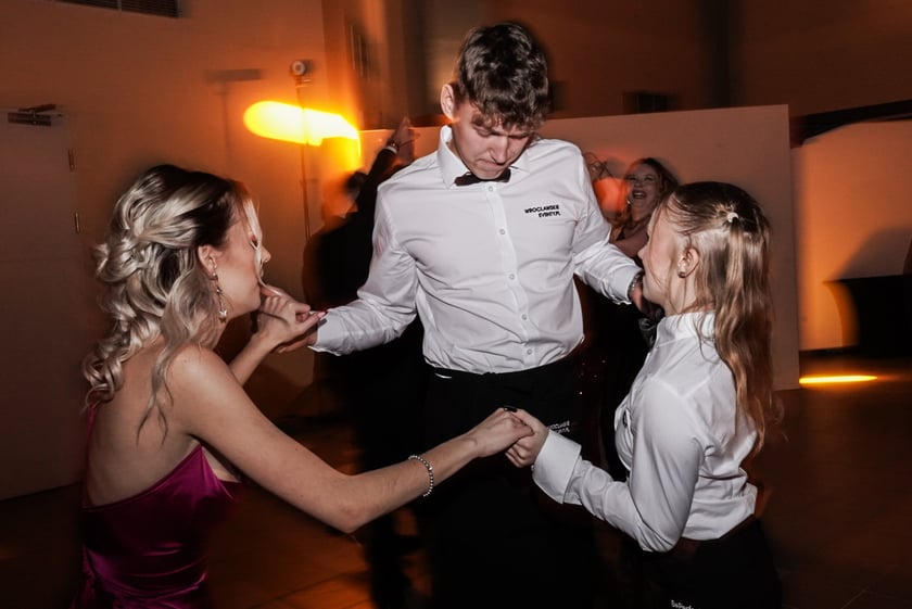 Studniówka II LO we Wrocławiu