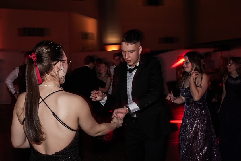 Studniówka II LO we Wrocławiu