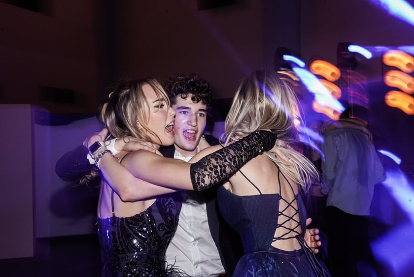 Studniówka II LO we Wrocławiu