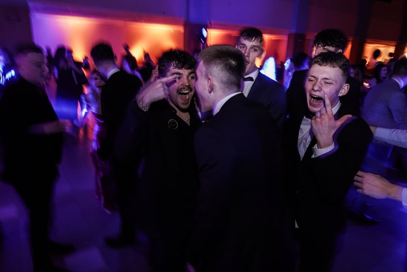 Studniówka II LO we Wrocławiu