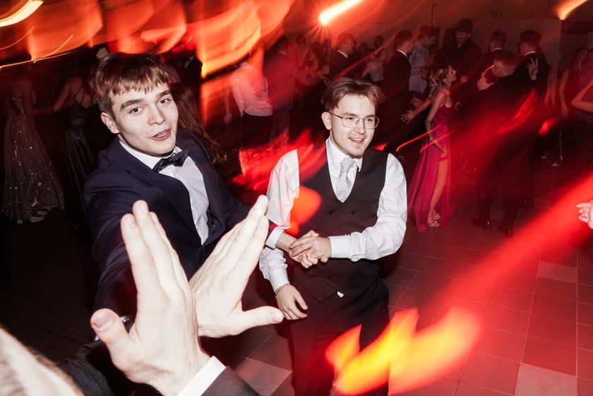 Studniówka II LO we Wrocławiu