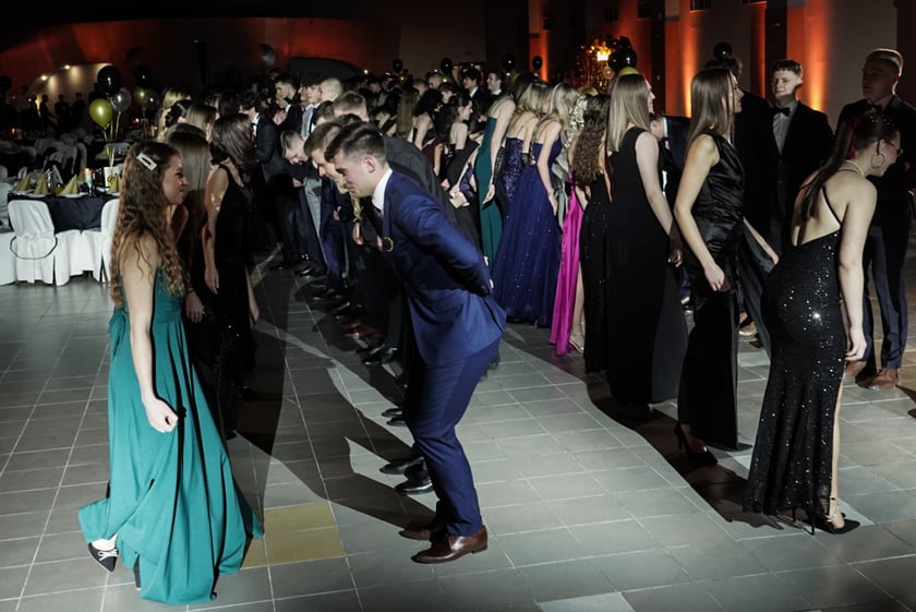 Studniówka II LO we Wrocławiu