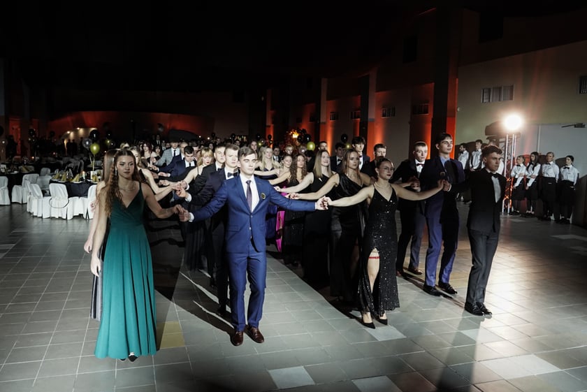 Studniówka II LO we Wrocławiu