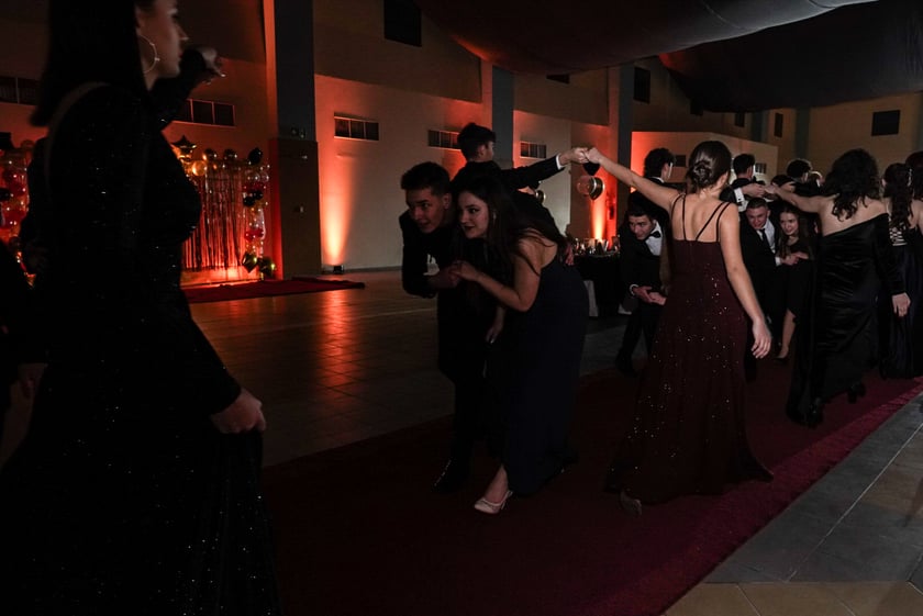 Studniówka II LO we Wrocławiu