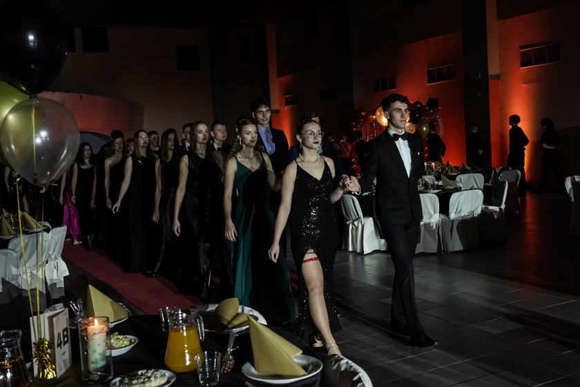 Studniówka II LO we Wrocławiu