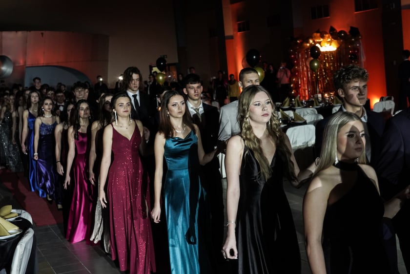 Studniówka II LO we Wrocławiu