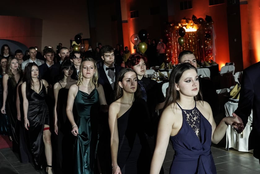 Studniówka II LO we Wrocławiu