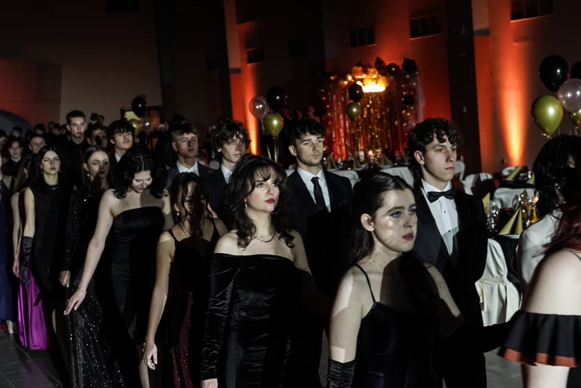 Studniówka II LO we Wrocławiu