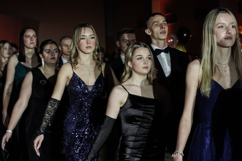 Studniówka II LO we Wrocławiu