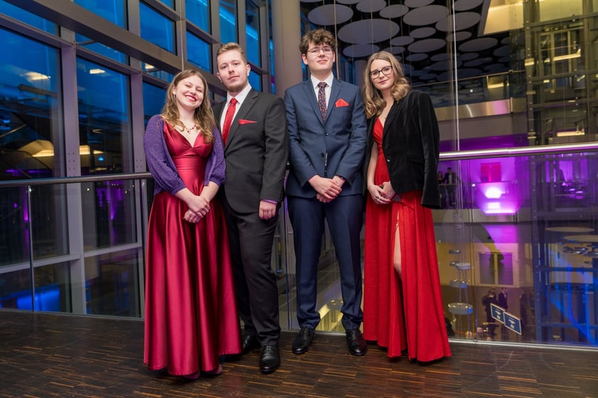 Studniówka XII LO we Wrocławiu