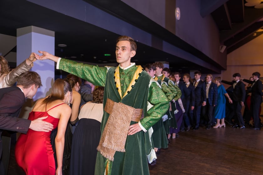 Studniówka XII LO we Wrocławiu